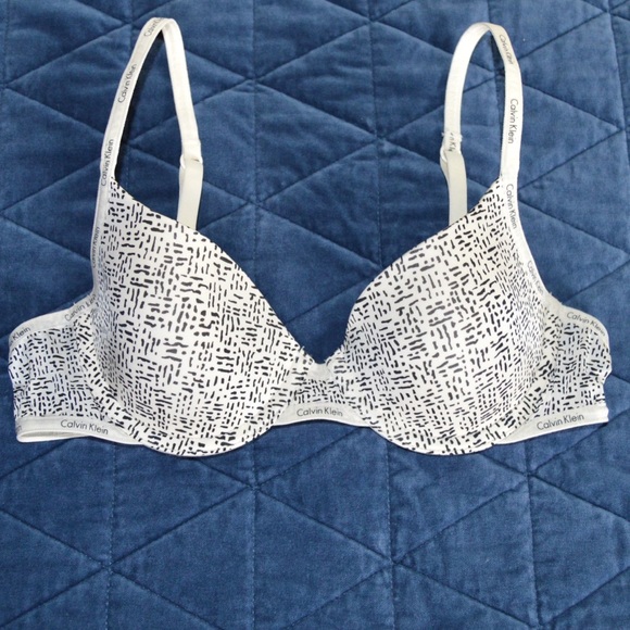 Calvin Klein Other - 34A Calvin Klein Underwire Demi Bra